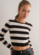 Load image into Gallery viewer, Daisy Knit Top
