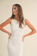 Load image into Gallery viewer, D2997   PATTERNED RIB KNITTED LONG DRESS: L / White
