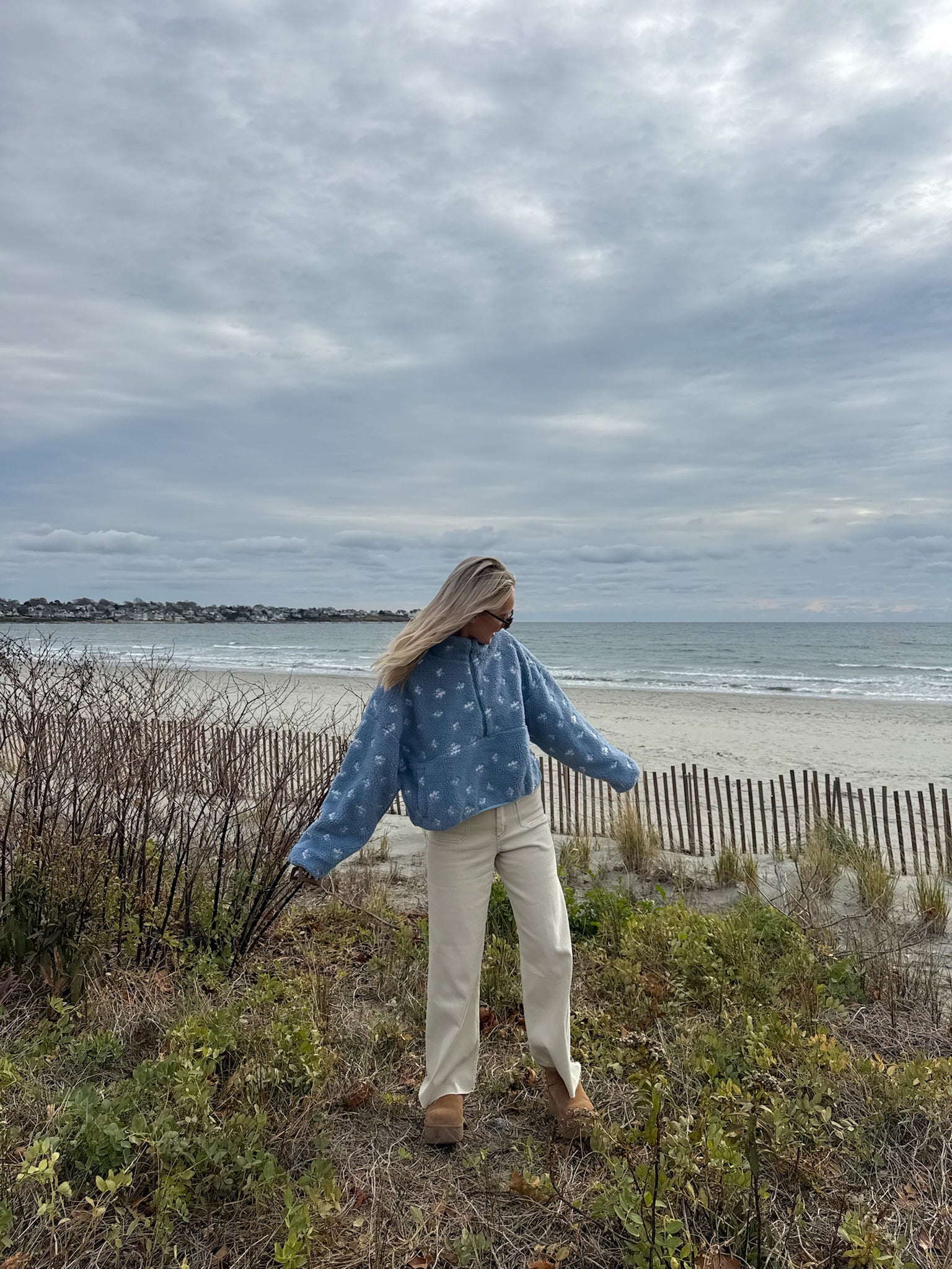 Happy Camper Pullover