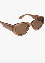 Load image into Gallery viewer, Drew Sunglass
