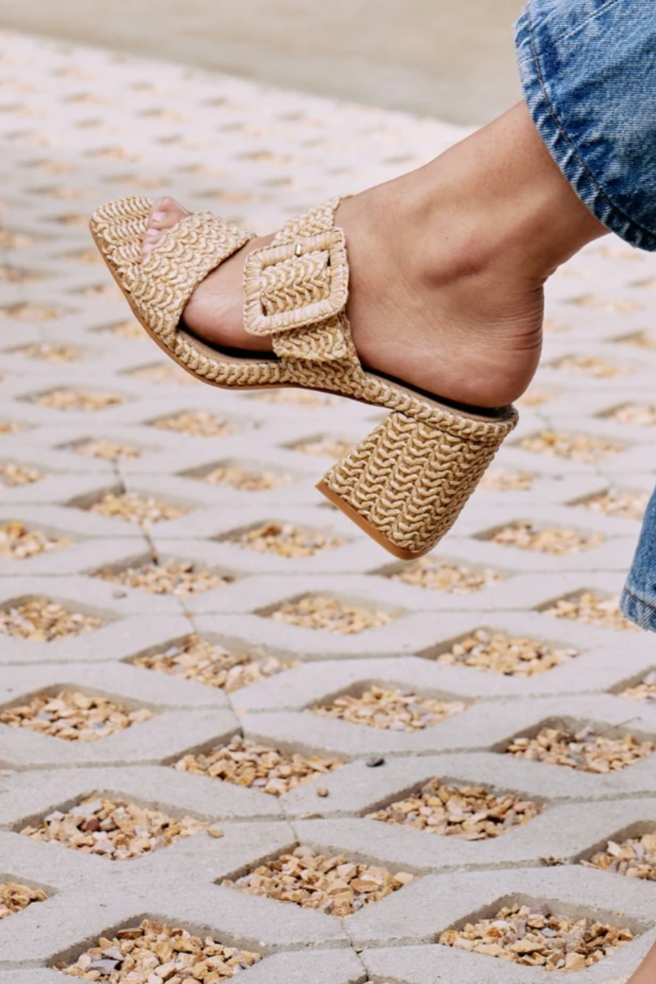 Lucy Raffia Heel