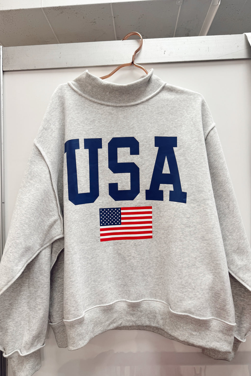 American Mockneck Sweatshirt
