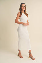 Load image into Gallery viewer, D2997   PATTERNED RIB KNITTED LONG DRESS: L / White
