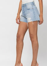 Load image into Gallery viewer, Lila Denim Shorts
